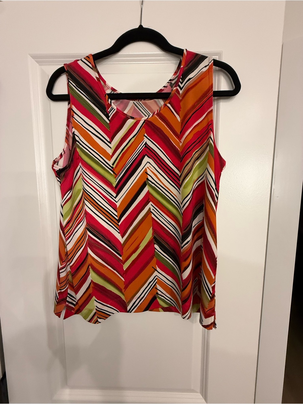 Investments Multicolor Chevron Tank Top in Pink, Orange, Green, Cream